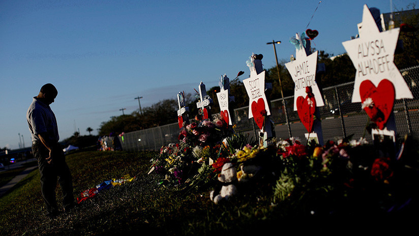 El Senado de Florida rechaza prohibir los fusiles de asalto tras el mortífero tiroteo en un colegio