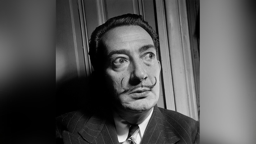 Salvador Dalí descansa de nuevo en paz