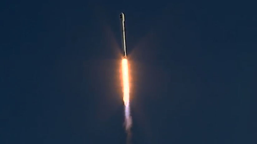 Space X ha lanzado con éxito al espacio 'el cazador de planetas' de la NASA