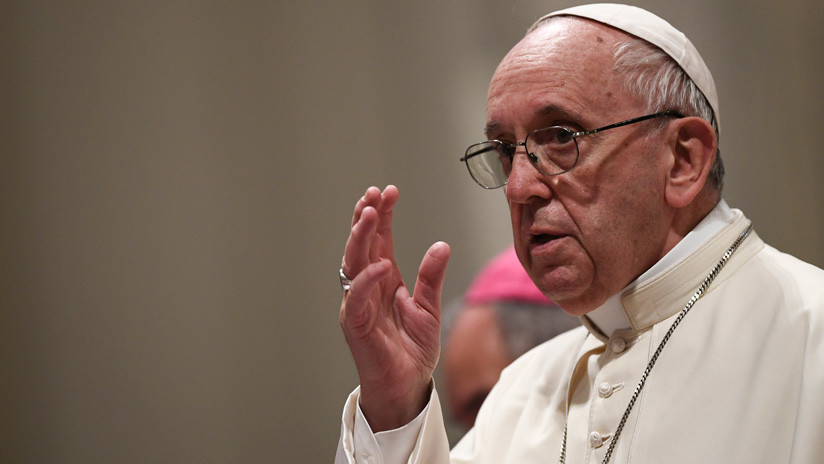 El papa anuncia "cambios y resoluciones" en la Iglesia de Chile tras escándalos de abusos sexuales