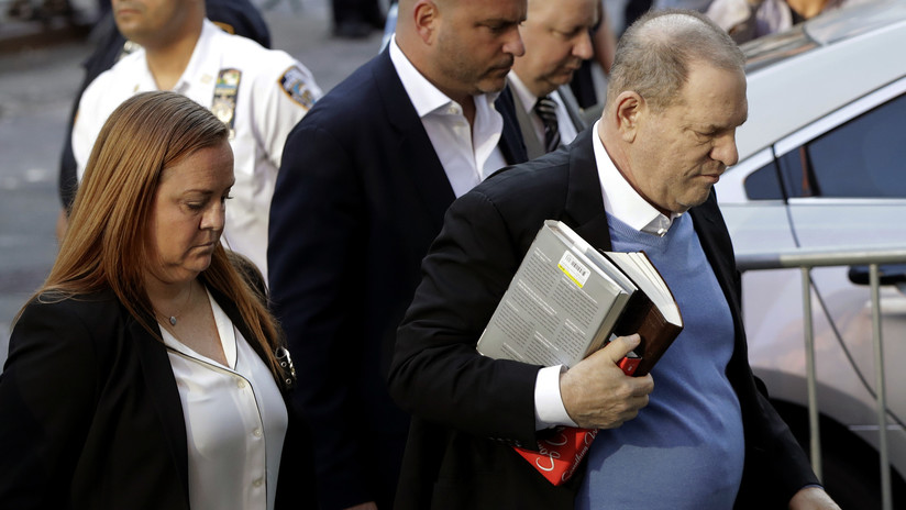 Arrestan al productor estadounidense Harvey Weinstein por investigación de violación