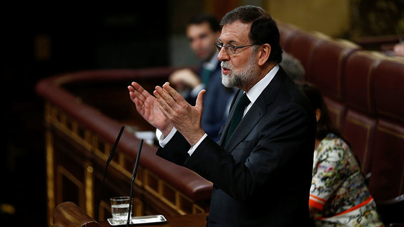 Rajoy: "Quiero ser el primero en felicitar a Pedro Sánchez por convertirse en presidente"