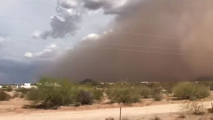 VIDEO: Tormenta de arena 'apocalíptica' azota el desierto en Arizona