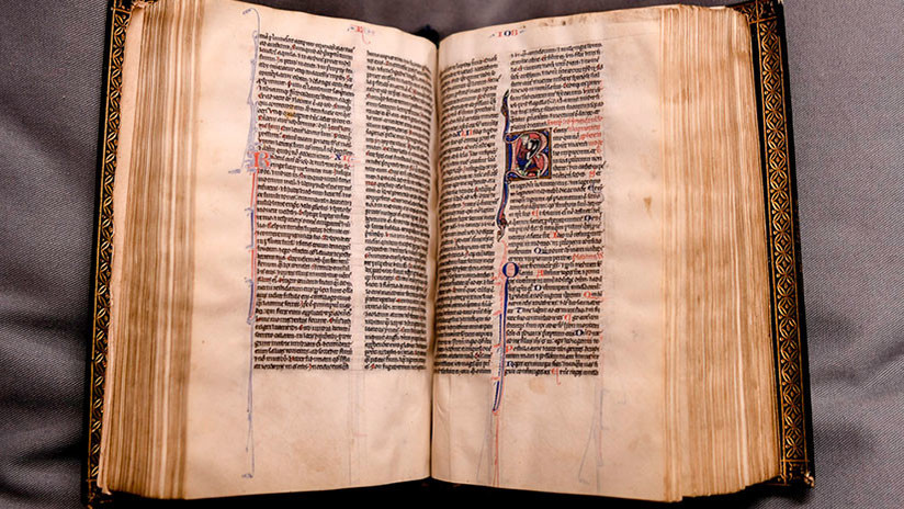 Recuperan tras 500 años una Biblia extremadamente rara que "atestigua la historia" del cristianismo