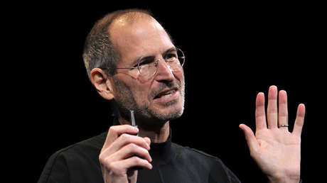 "Le asigné cualidades místicas": Hija de Steve Jobs comparte complicados recuerdos sobre su padre