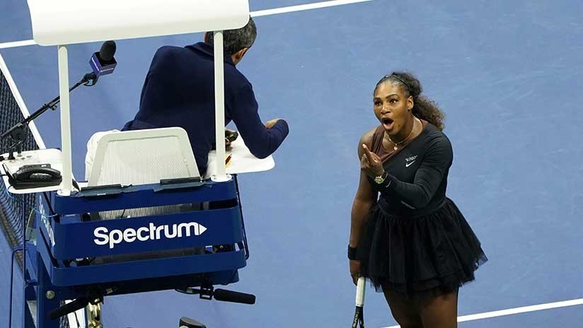 "Mentiroso y ladrón": Serena Williams insulta al juez y arma un escándalo en la final del US Open