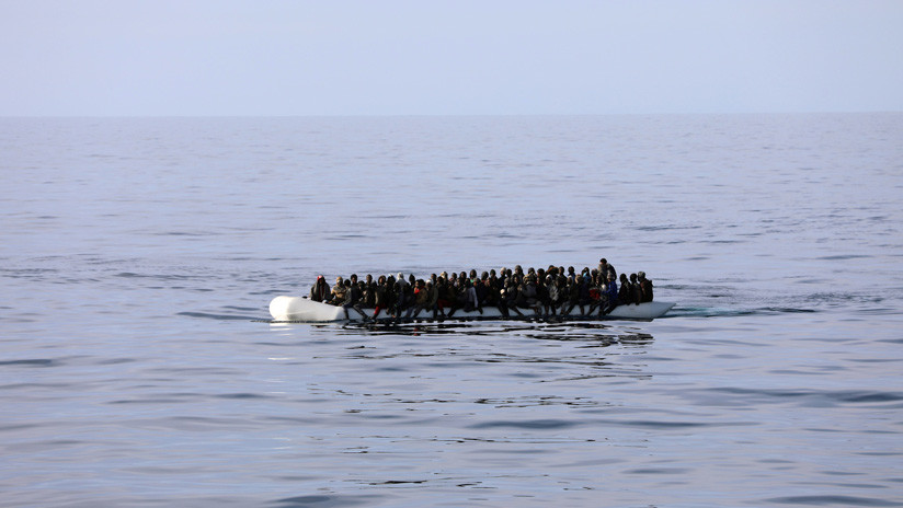 Acusan a la Armada de EE.UU. de no brindar auxilio a migrantes que naufragaron en el Mediterráneo