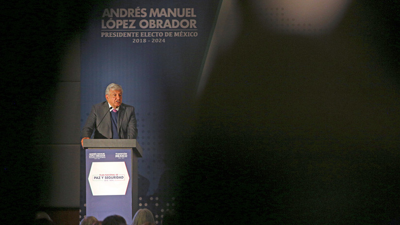 López Obrador promete poner a consulta juicio contra expresidentes de México