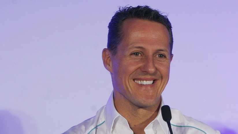 Reportan que Schumacher no está postrado en una cama, ni conectado a una máquina