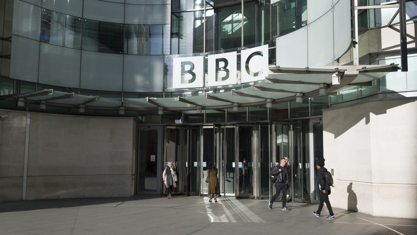 Regulador ruso empieza a verificar materiales de la BBC tras las presiones de Reino Unido contra RT