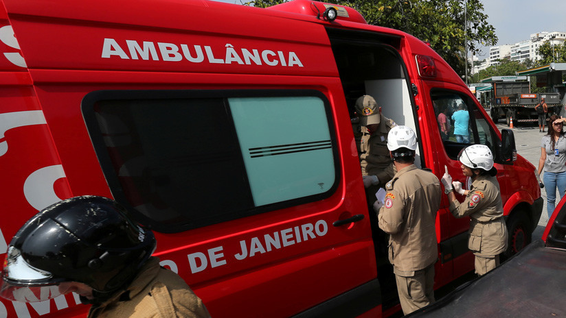Un muerto tras la caída de un helicóptero de la Policía en Río de Janeiro