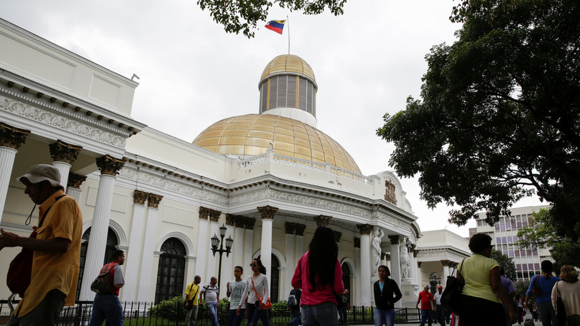 Venezuela: Asamblea Nacional en desacato "designa" a funcionario diplomático