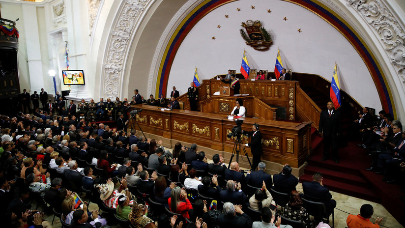 Nicolás Maduro confirma llamado a elecciones parlamentarias en Venezuela