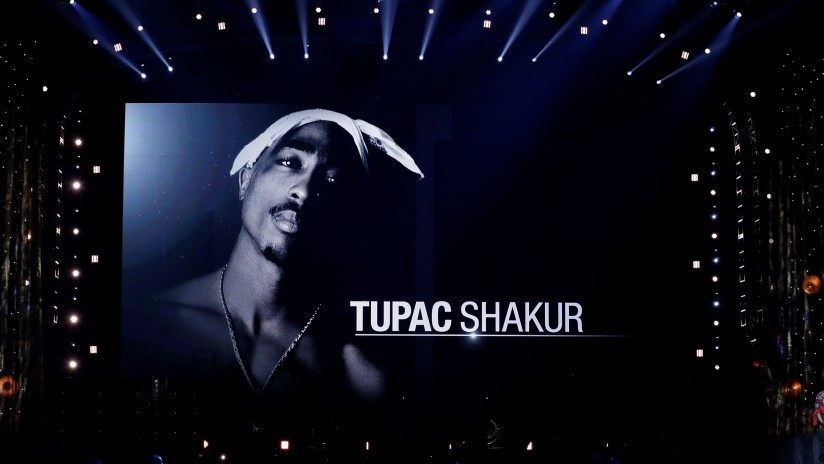 Un productor asegura que Tupac está vivo y "grabando música en un estudio"