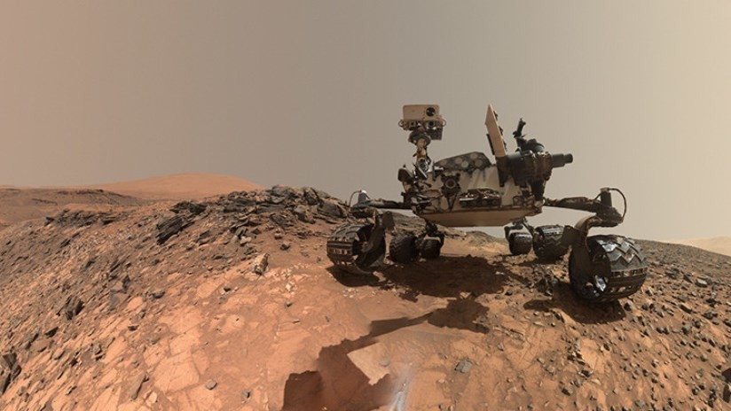 El Curiosity ayuda a resolver un misterio de una montaña de Marte con el uso de la gravedad