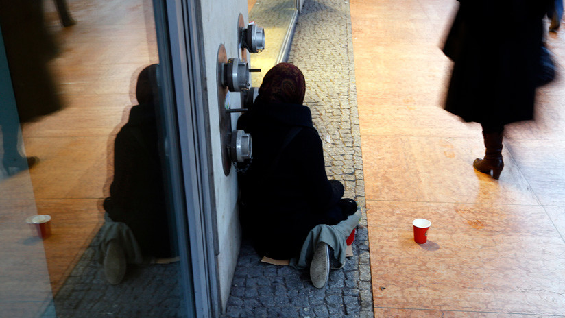 "Quiero vivir, no sobrevivir": Exsupermodelo española pasó de ganar un millón por 20 días a dormir en la calle (FOTOS)
