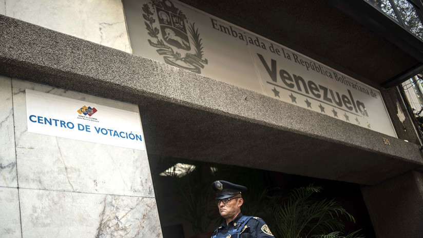 'Hackean' embajadas venezolanas en México, Argentina, Rusia y otros países para 'reconocer' a Guaidó