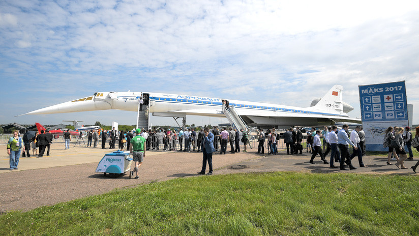 Putin: El "brillante" Tu-160 podría convertirse en una aeronave supersónica de pasajeros