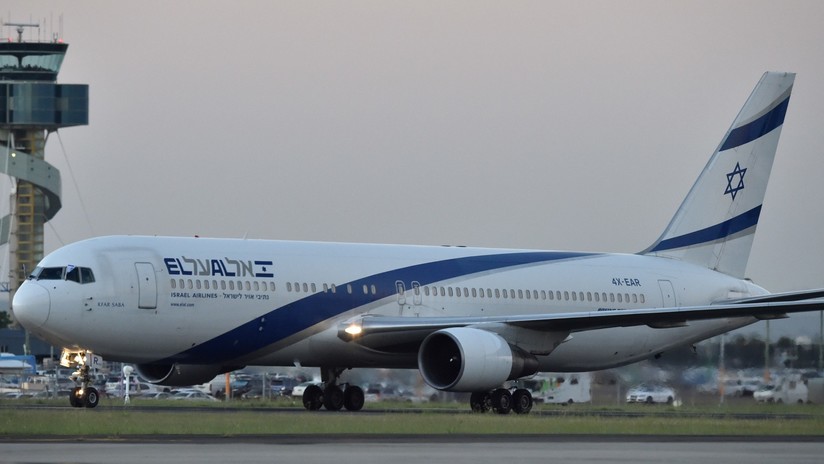 FOTOS: Detectan una avería en el avión de Netanyahu en el aeropuerto de Varsovia