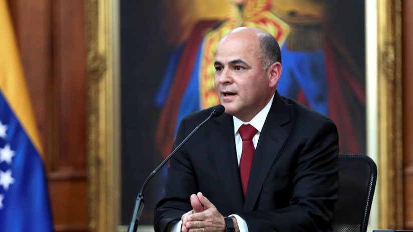 Ministro de Petróleo de Venezuela afirma que fue sancionado "por defender a PDVSA de ladrones"