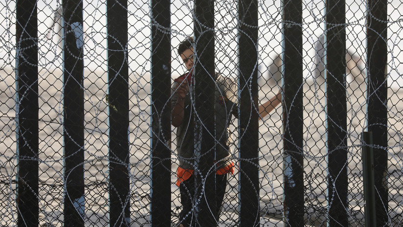 Un probable candidato presidencial de EE.UU. dice que "derribaría" el muro fronterizo con México