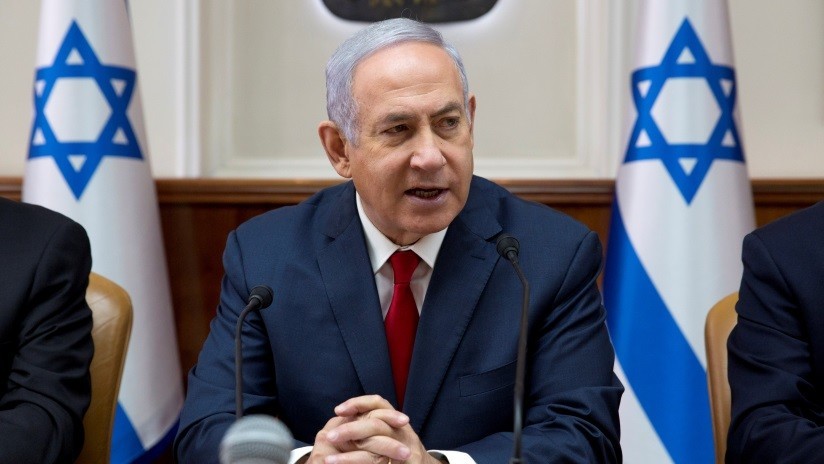Netanyahu renuncia como ministro de Exteriores, manteniendo otros 3 cargos ministeriales