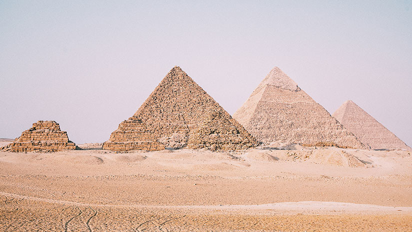 Arqueólogos arrojan luz sobre la enigmática alineación casi perfecta de la Gran Pirámide de Guiza