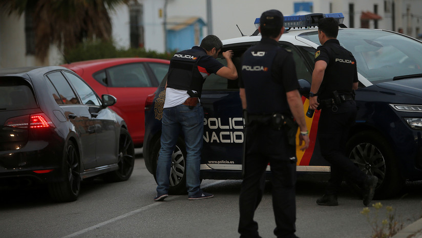 Se fuga en España uno de los miembros de la 'Manada de Sabadell' acusados de violación múltiple