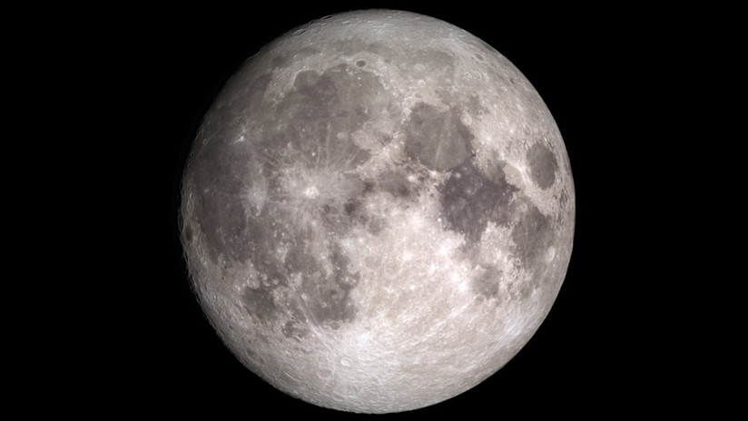 Científicos observan el movimiento del agua por la superficie de la Luna 