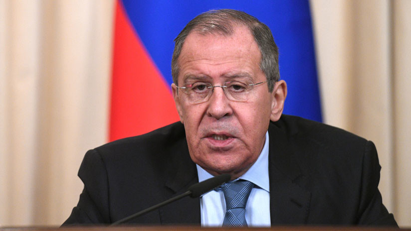 Lavrov: "Los intentos de Washington de organizar un golpe de Estado en Venezuela están violando la Carta de la ONU"