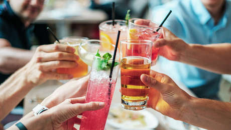 Anuncian el desarrollo de un sustituto del alcohol, capaz de embriagar sin producir resaca