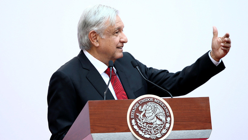López Obrador se muestra "contento" por la "polémica" generada tras solicitar a España pedir perdón por la Conquista