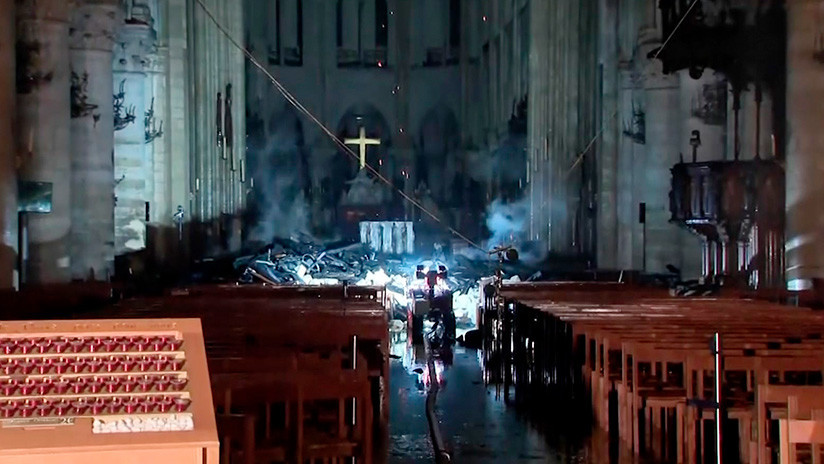 "Probablemente un accidente": Notre Dame sufre daños colosales por el devastador incendio 