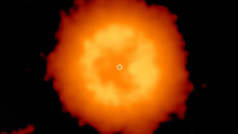 Astrónomos hallan una rara fusión de dos enanas blancas que es 40.000 veces más brillante que el Sol