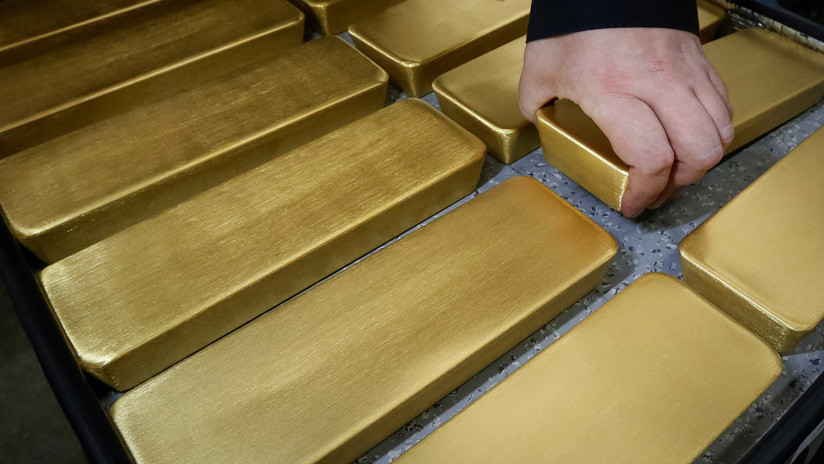 Serbia y Filipinas se unen a la tendencia mundial de comprar oro y se alejan más del estándar del dólar