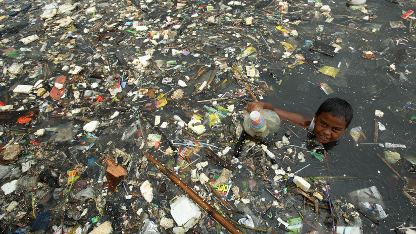 Un mar de basura: la plaga del plástico asola Latinoamérica y el Caribe