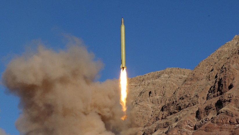 Comandante iraní: "Nuestros misiles balísticos pueden golpear con gran precisión portaviones en el mar"