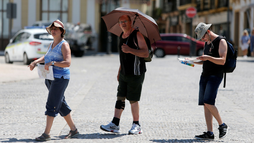 La ola de calor que arrasa Europa se cobra la segunda víctima mortal en España: un menor de 17 años que trabajaba en el campo