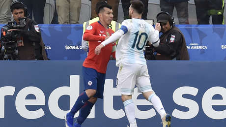 Un informe oficial expone las razones que motivaron la expulsión de Messi y Medel del partido por el tercer puesto en la Copa América