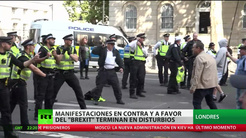 Londres: Manifestaciones a favor y en contra del Brexit terminan en disturbios con la Policía
