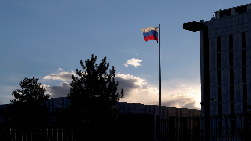 Embajada de Rusia en Washington pedirá aclaraciones a EE.UU. por las informaciones que acusan a sus empleados de espiar al FBI