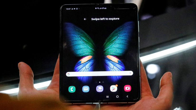 Samsung lanza su teléfono plegable de 2.000 dólares y resulta ser tan frágil que se vende con recomendaciones especiales para su uso