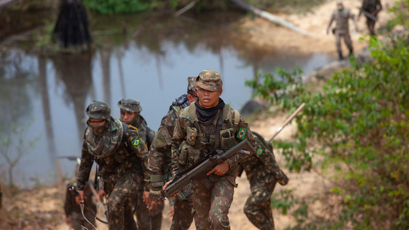 Militares en Brasil se niegan a colaborar para destruir maquinaria usada en la deforestación de la Amazonia