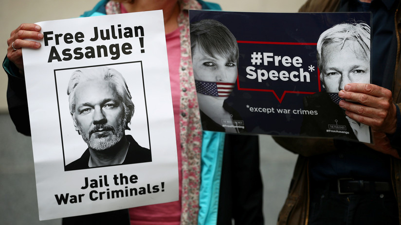 El padre de Julian Assange habla sobre el estado físico y mental de su hijo en la prisión