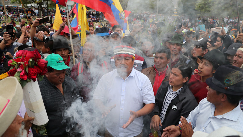Excanciller ecuatoriano: "Fue una trampa de Lenín Moreno proponerles a los indígenas el diálogo"