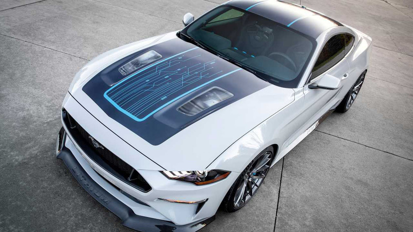 FOTO, VIDEO: Ford presenta un Mustang completamente eléctrico de 900 caballos que no se puede comprar