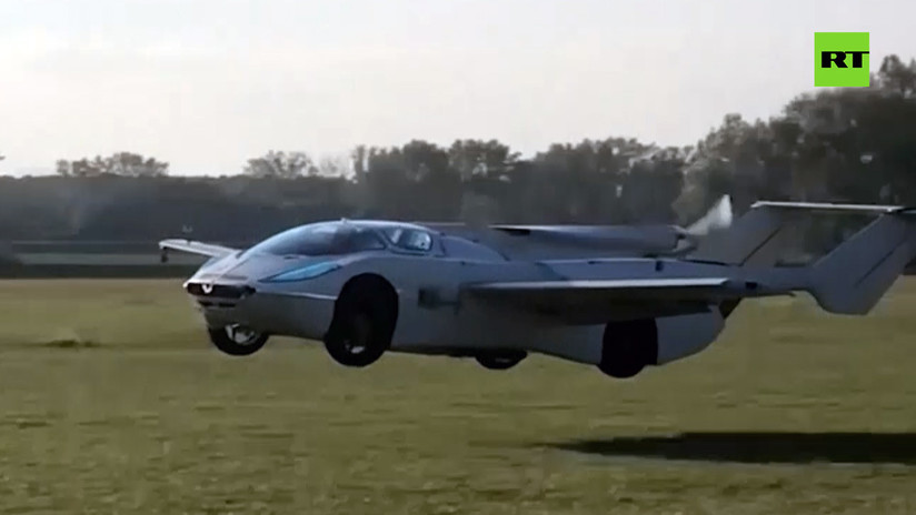 VIDEO: Presentan Aircar, un auto volador que permitirá evadir los atascos