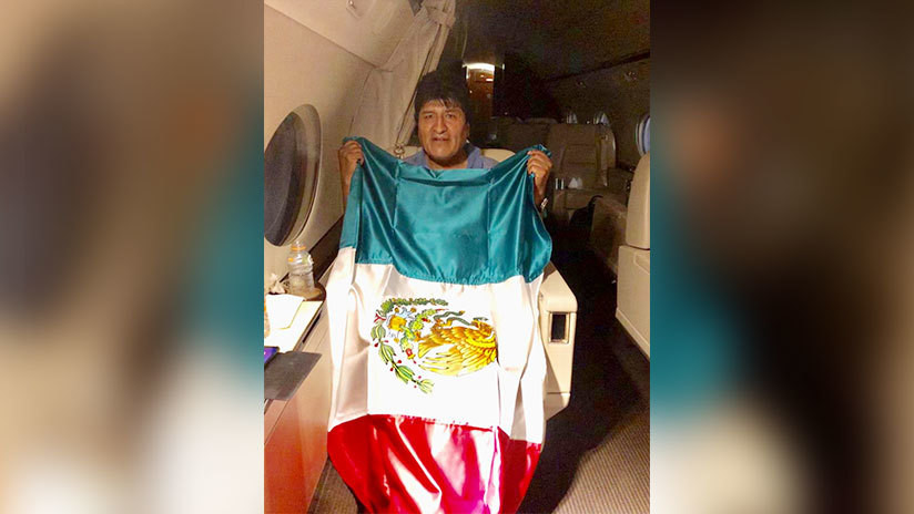El avión con Evo Morales se dirige a México tras una escala en Paraguay