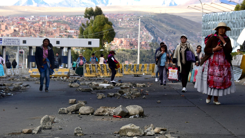 La otra cara de las protestas en Bolivia: escasez de combustibles y alimentos en La Paz