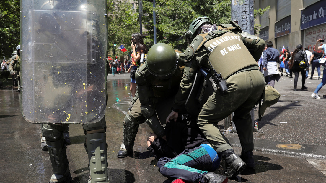 Policía chilena admite que requiere "profundas reformas" tras considerar el informe de HRW sobre violaciones a los derechos humanos